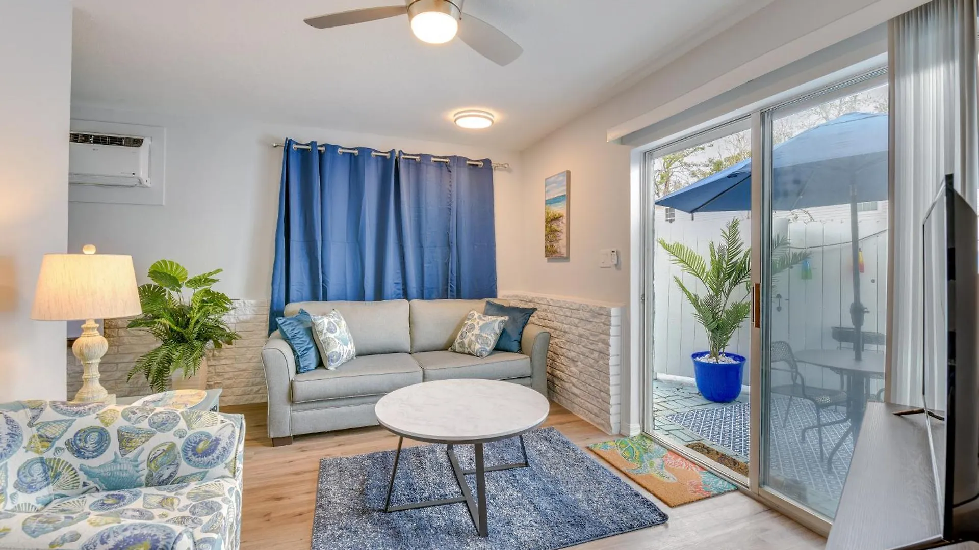 Fort Walton Beach Bungalow With Private Hot Tub! Apartment